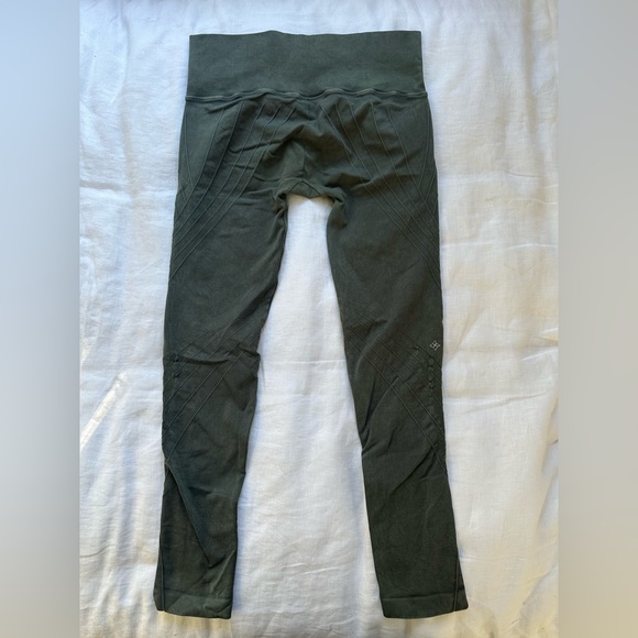 Nux Mesa Mineral Wash Seamless Legging Medium - Picture 5 of 5